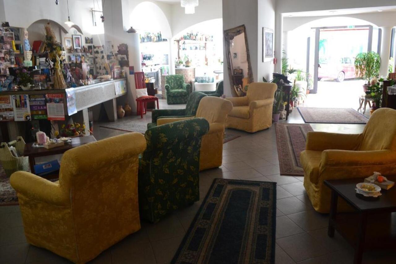 Hotel Alfredo'S Rimini Eksteriør bilde