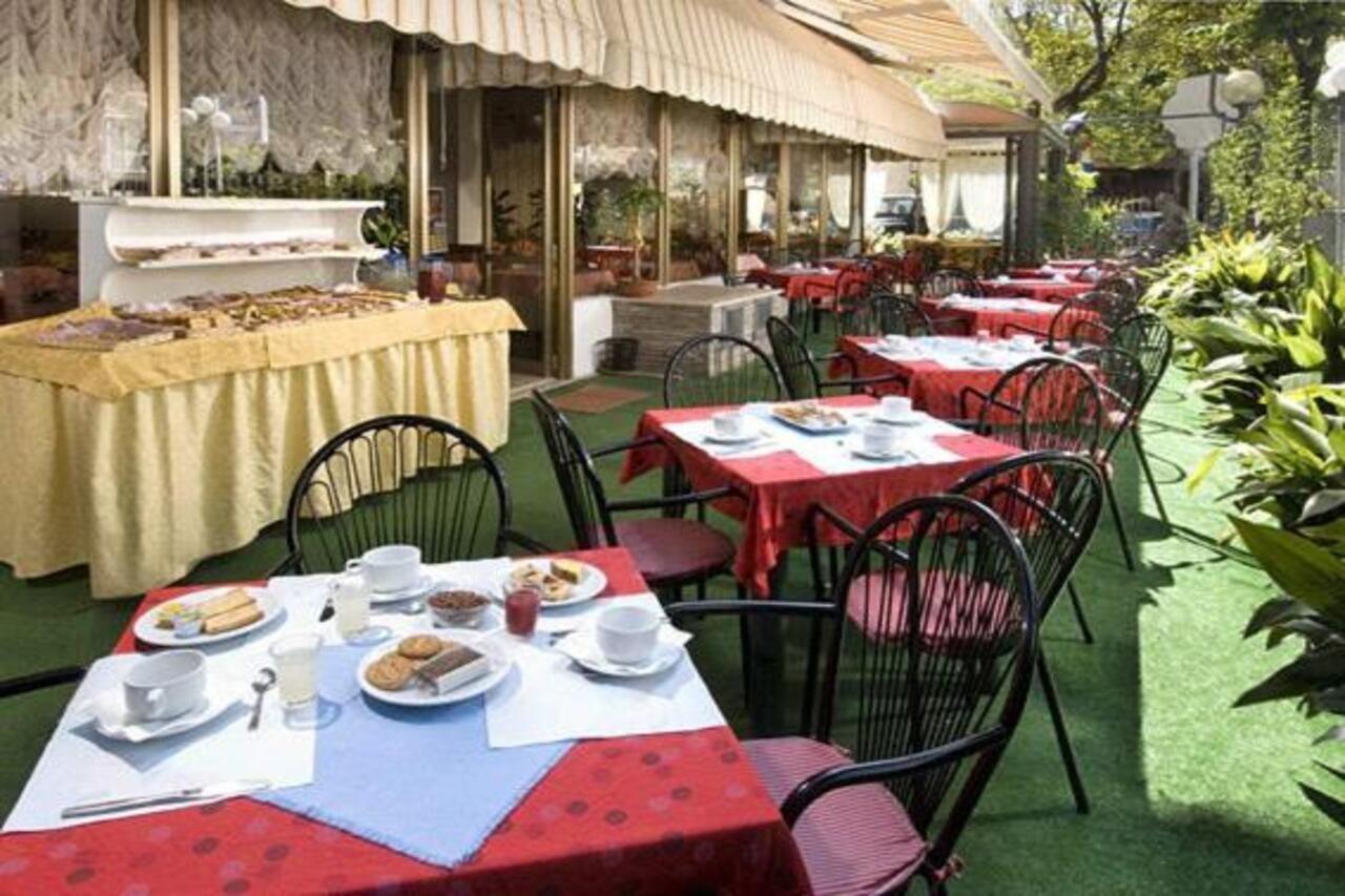 Hotel Alfredo'S Rimini Eksteriør bilde